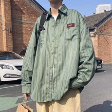 军绿色