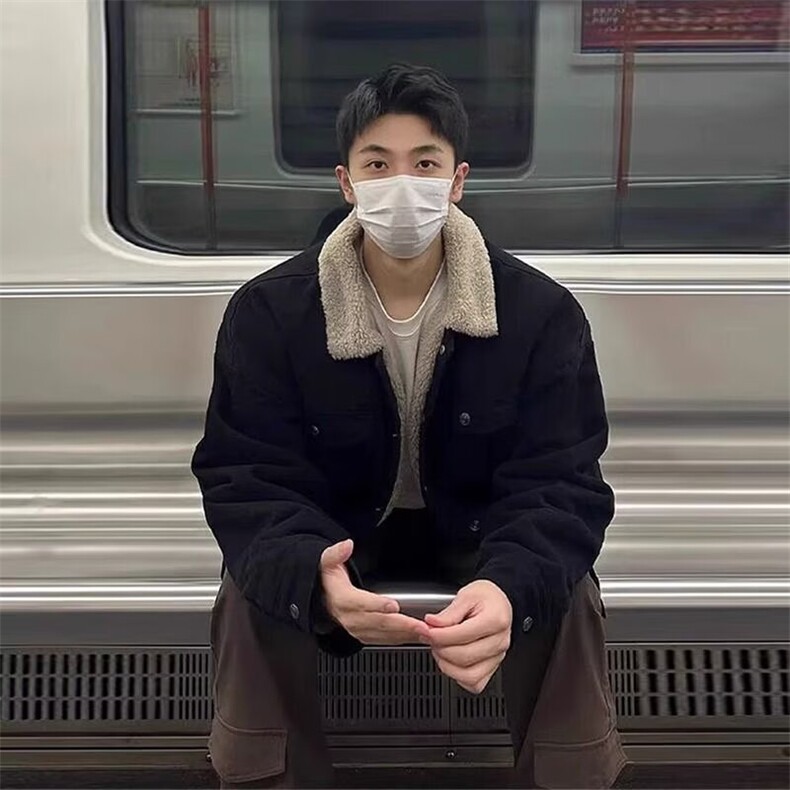 866-P702025年冬季季新款浅蓝色加厚牛仔夹克男休闲宽松短款,男装夹克,电商B323A