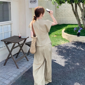 2025年夏季新款法式时尚设计感V领短袖马甲阔腿裤休闲套装女图片
