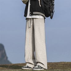 卡其色