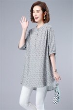 衬衫女中袖2021新款气质衬衣套头时尚直筒碎花，女装衬衫，悦见她