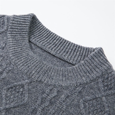 灰色