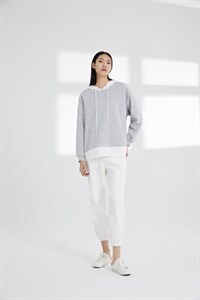 现货、春季新款、带帽拼接卫衣,女装卫衣/绒衫,素墨