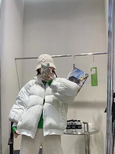 压皱羽绒服图片