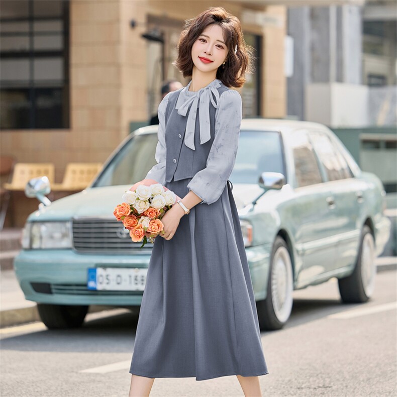 假两件连衣裙女2025春秋新款法式小香风气质蝴蝶结温柔风长袖裙子,女装连衣裙,铭街依杨