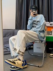 白色