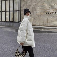 小辣椒羽绒服，女装羽绒服，一点点