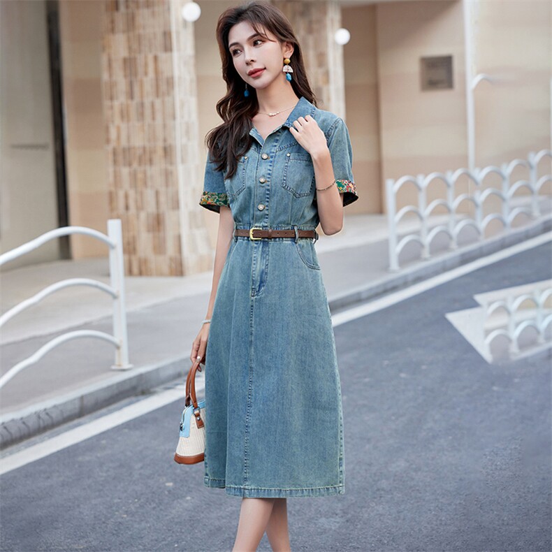 气质牛仔连衣裙女夏薄款短袖2024新款休闲复古宽松高级感收腰显瘦,女装连衣裙,丽影随形