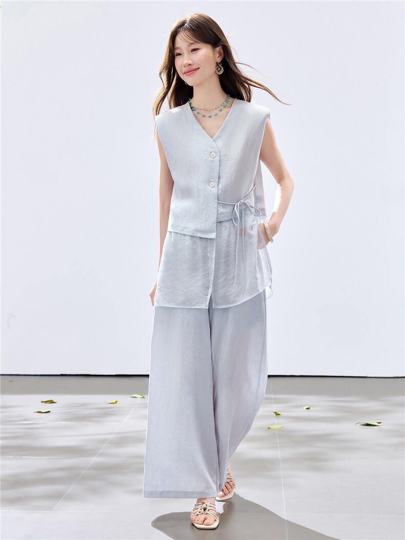 夏季新款现货！2026休闲风阔版拼接小垫肩上衣+松紧腰阔腿裤套装,女装套装/套裙,央宝儿
