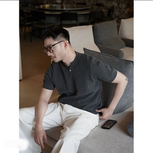 张时予男士小V领针织衫短袖抖音 E77090-P55图片