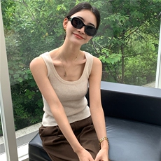 2025舒适百搭简约宽吊带背心舒适保暖内搭，女装羊绒衫，玛卡隆羊绒