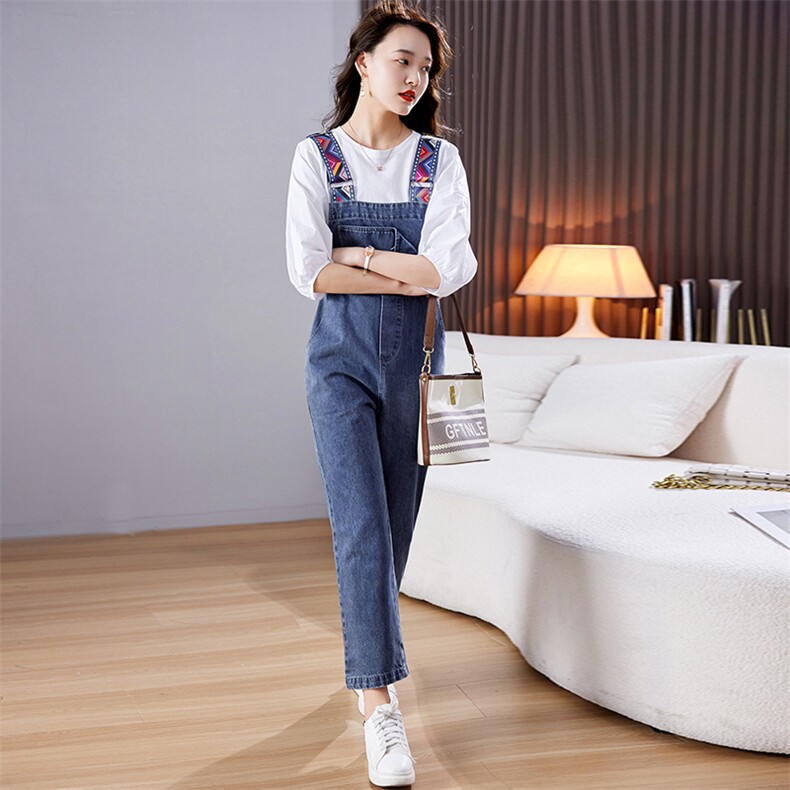 少女感高级甜美俏皮休闲牛仔背带裤女裤子2024年新款春夏,女装牛仔裤,江南女神