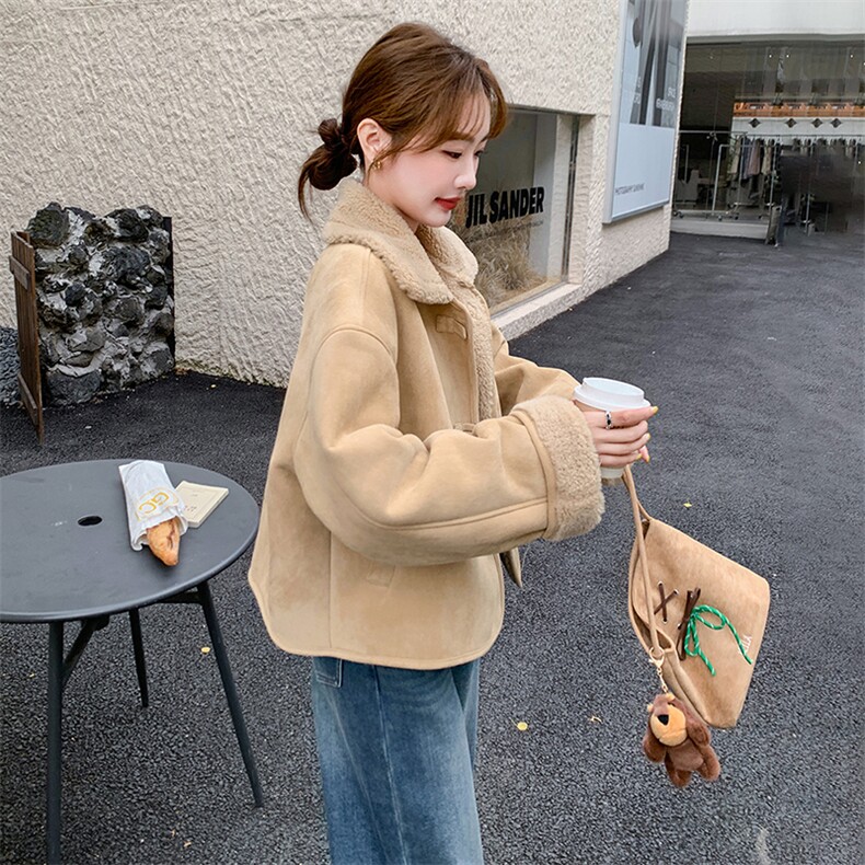 2024年冬季新款宽松气质休闲保暖短款羊羔毛翻领皮毛一体外套,女装羊羔毛/颗粒绒,流量+