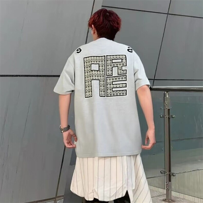 万针全刺绣工艺抖音得物高品质260克重磅纯棉双纱美式高街短袖T恤图片