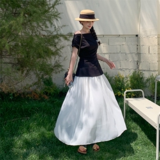 法式纯欲风高级感假两件连衣裙女2025夏季新款露肩掐腰黑白长裙子，女装连衣裙，浙宝220A