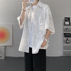 白灰色