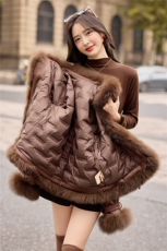 现货《鹅绒服》2025年冬季高端狐狸真毛加厚保暖皮草短外套韩版，女装皮草，小九月