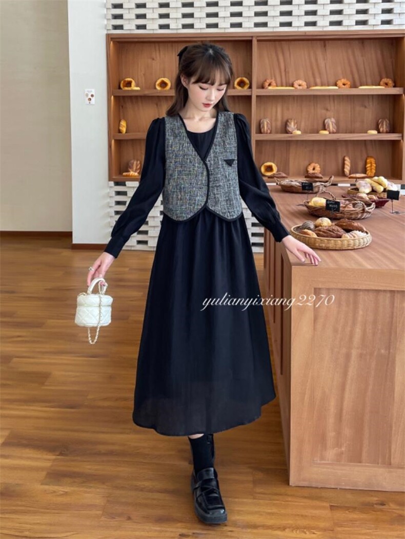 秋季新款连衣裙，女装连衣裙，雨恋依香(1F)