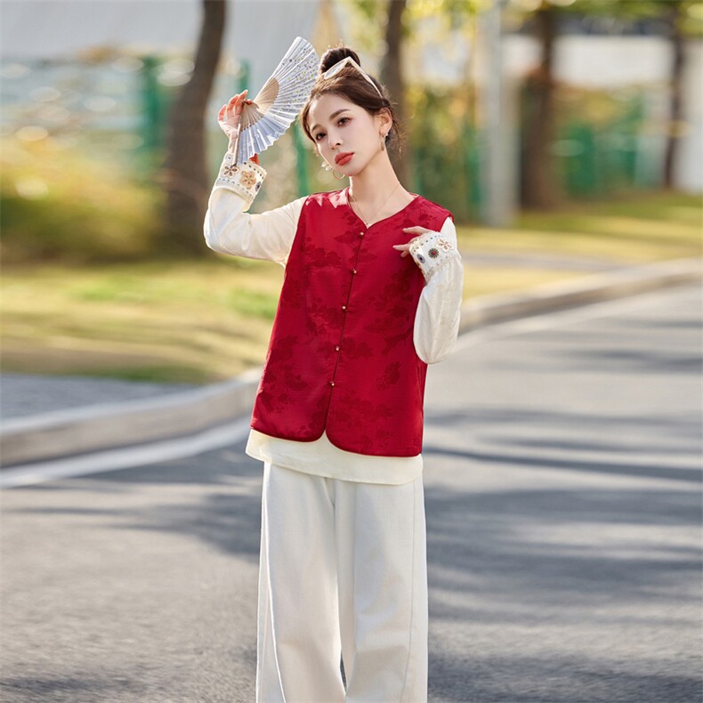 现货！2026春装新款新中式复古两面穿提花马甲上衣两件套，女装套装/套裙，涵墨