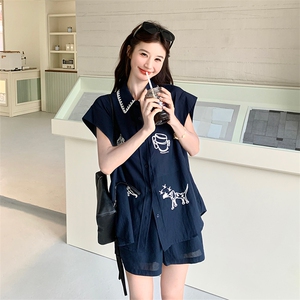 甜美黄色刺绣衬衫短裤套装女夏2025新款小个子两件套超火大方得体图片