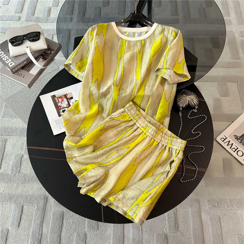 重工减龄时尚套装女夏新宽松显瘦圆领冰丝短袖上衣阔腿短裤两件套，女装套装/套裙，江南