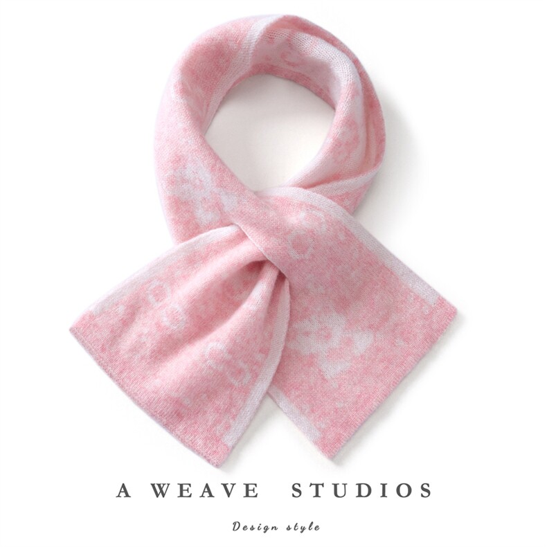 2025年秋季新款小熊图案针织围巾时尚休闲通勤百搭，围巾，亿嘉羊绒