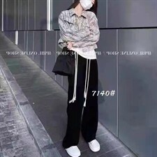 欧绒复合贝贝绒阔腿裤，其它，常青藤