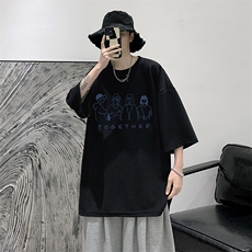 黑色