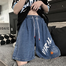 深蓝色