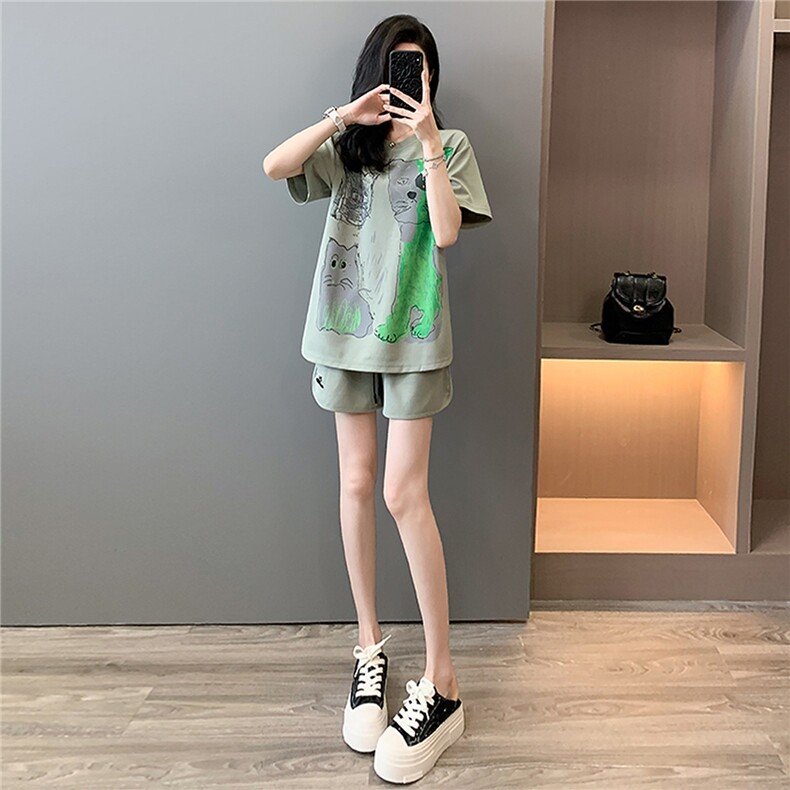 高级感时尚潮流套装女夏新款宽松圆领卡通印花上衣阔腿短裤两件套图片