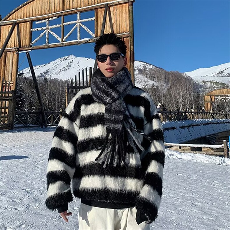 网图 现货 水豹毛条纹情侣毛衣宽松针织衫圆领长袖上衣B29-P53图片