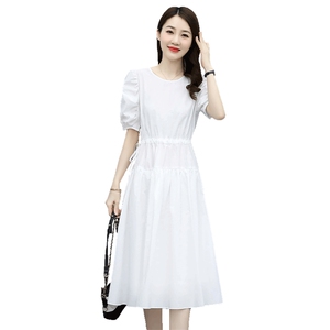 纯色连衣裙女2025年夏季新款简约百搭收腰显瘦中长款短袖裙子图片