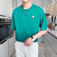 绿色