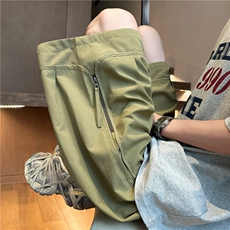 绿色