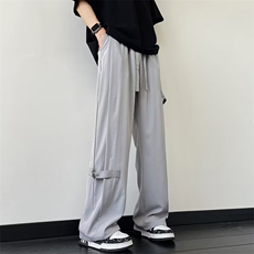 灰色