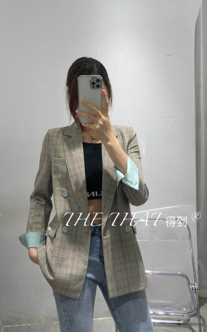 格纹西服外套，其它，得到THETHAT