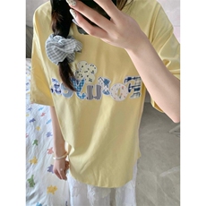 黄色