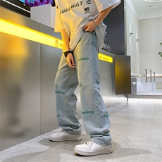 蓝色