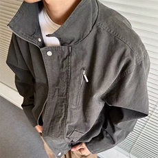 深灰色