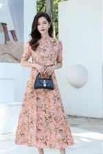 碎花气质连衣裙，女装连衣裙，蓝芝衣秀