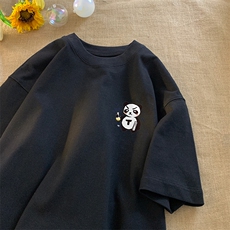 黑色