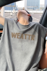 ！2025夏季新款男士无袖T恤字母印花麂皮绒背心TLBX22特P18，男装T恤，电商B220