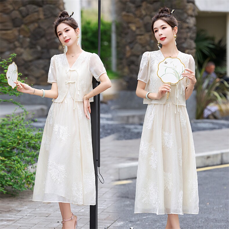 法式气质小香风高级感蕾丝上衣半身裙女2026夏新款中式，女装连衣裙，兰菲阁