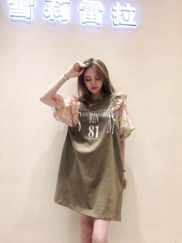 拼接小碎花袖字母连衣裙带口袋，女装连衣裙，雪莉雷拉