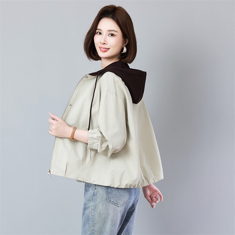 2026年开春新款宽松大码连帽拼色风衣外套百搭休闲款大码女装拉链，女装风衣，秋牧寒烟