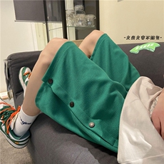 绿色