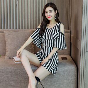 2022年夏季时尚潮流修身显瘦简约优雅可爱百搭套装/套裙连衣裤图片