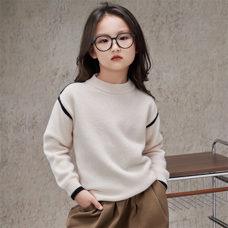 2025年秋季新款百搭儿童7针半高领拼色落肩，童装儿童羊毛衫，驼铃羊绒