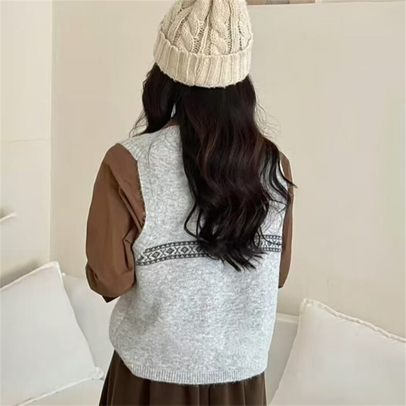 2025年秋季新款百搭女士V领加厚保暖羊毛衫,女装羊毛衫,新胜羊绒