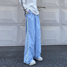 蓝色